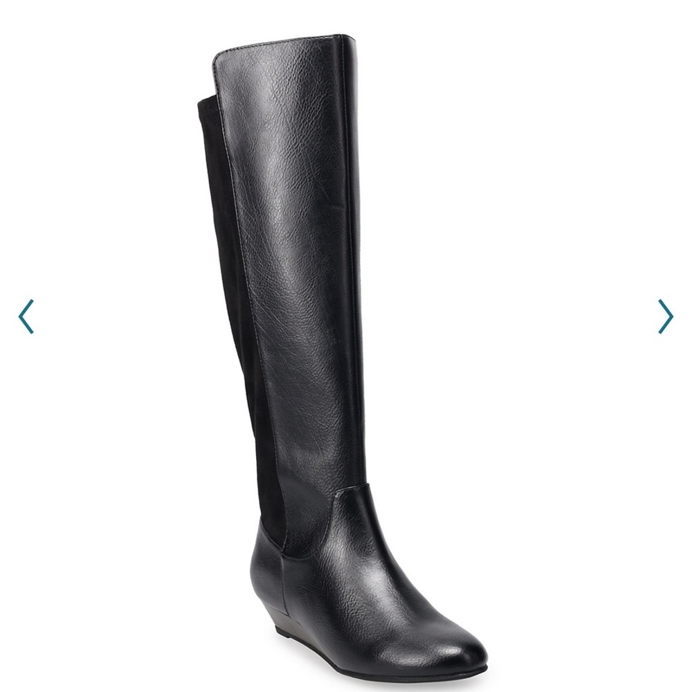 Brand new SO boots